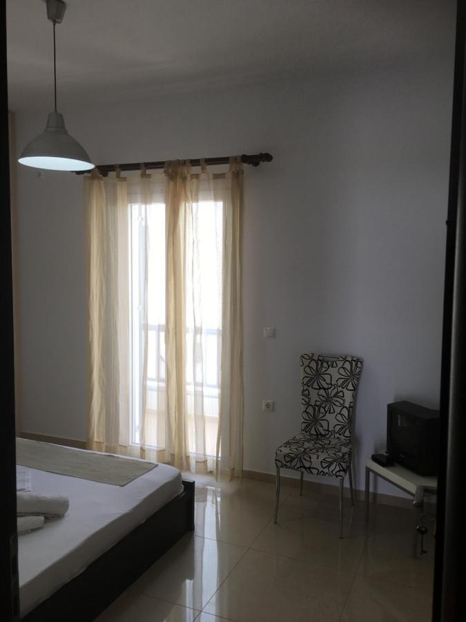 Boussetil Apartment Tínos Exterior foto
